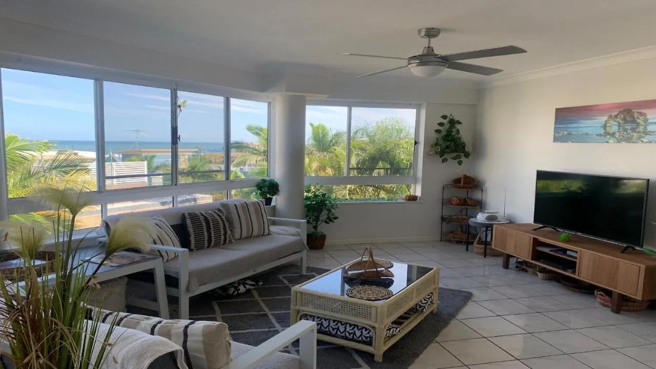 Seven Seas Unit 5 Caloundra Qld Villa 0*,